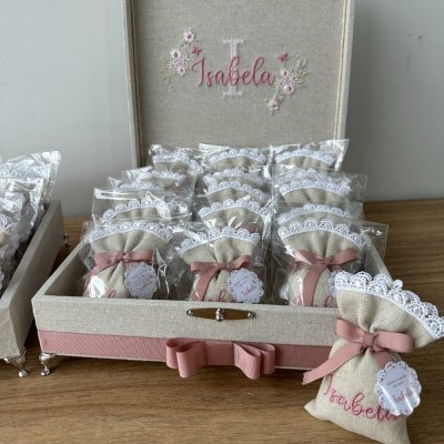 Kit Lembrancinhas rose com bordado