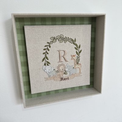 Enfeite quadro porta safari