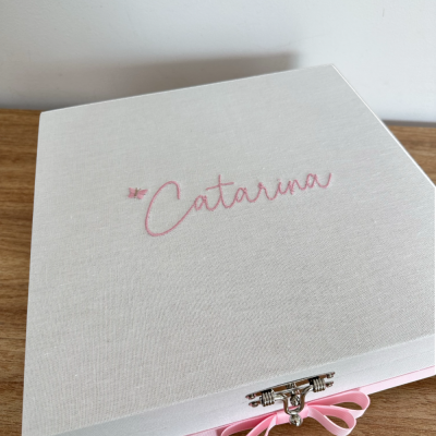 Caixa 30x30 monograma Jardim sobreposto