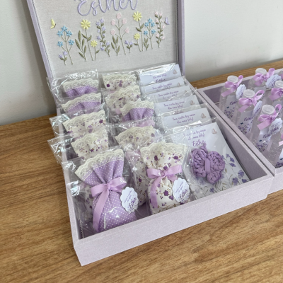Kit Lembranas borboletas e flores lavanda
