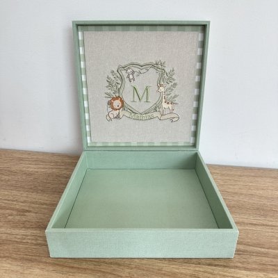 Caixa 30x30 linho verde