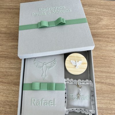 Caixa convite com Bblia linho cinza