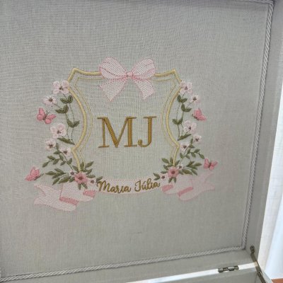 Caixa 30x30 com monograma