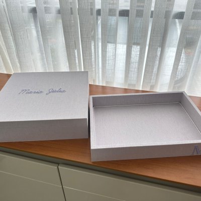 Caixa e bandeja linho lilas monograma