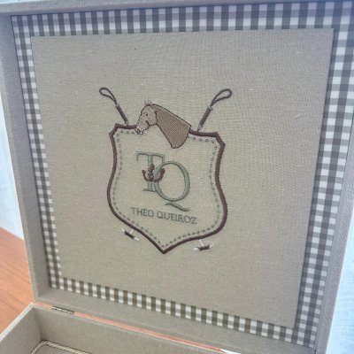 Caixa 30x30 e Bandeja 25x35 xadrez marrom