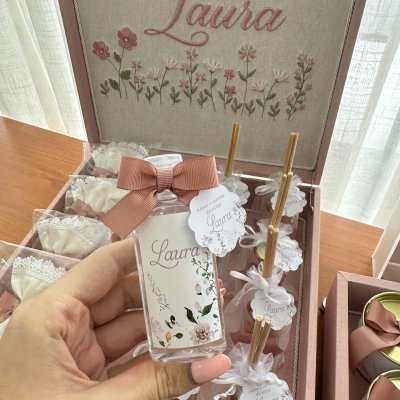 Kit lembranas completo com quadro jardim