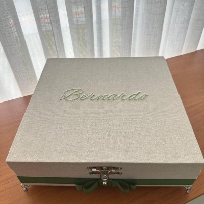 Kit caixa e sache bordado cavalo