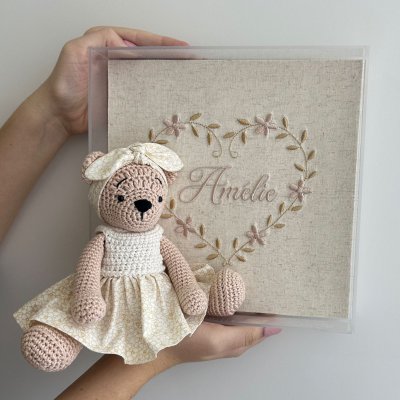 Quadro acrlico com urso croche