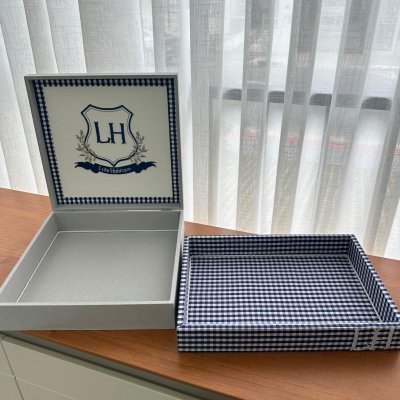 Caixa 30x30 e bandeja 25x35 marinho