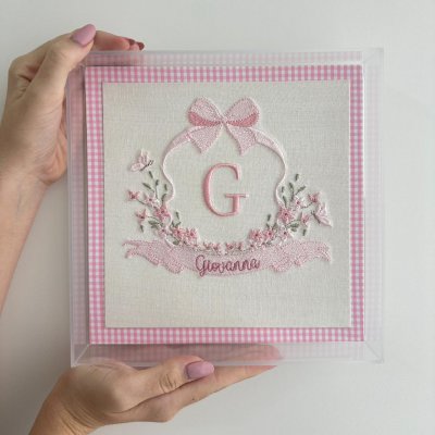 Quadro acrlico monograma rosa