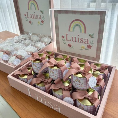 Kit lembranas arco iris com quadro