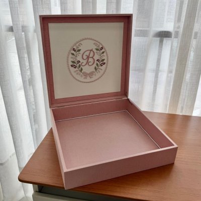 Kit lembran�as rose com porta maternidade