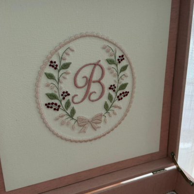 Kit lembran�as rose com porta maternidade