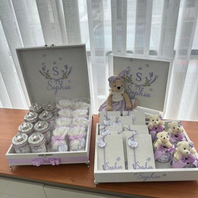 Kit 28 lembran�as com caixas e quadro