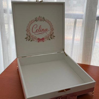 Kit lembran�as com caixa e quadro