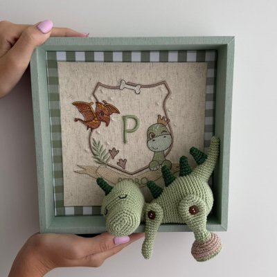 Porta maternidade dino