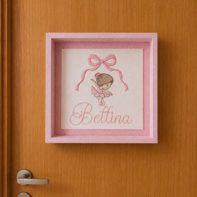Porta maternidade bailarina MDF